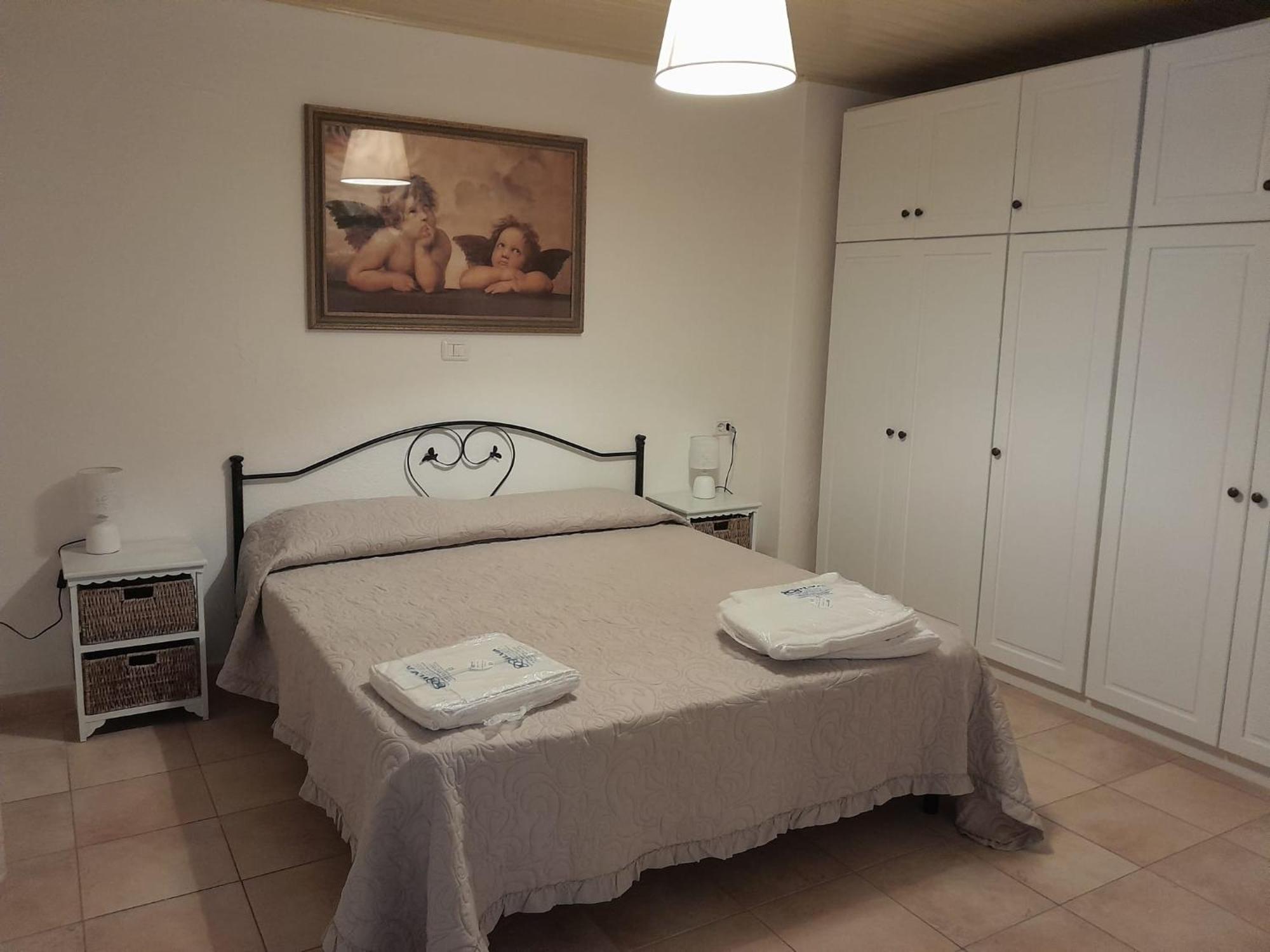 Apartment Morcone - Goelba