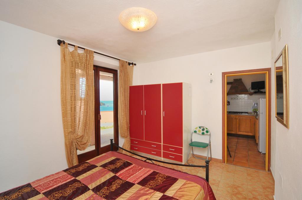 Apartment Morcone - Goelba