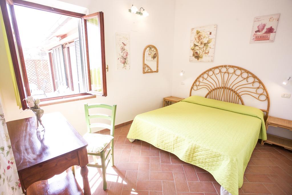 Apartment Morcone - Goelba