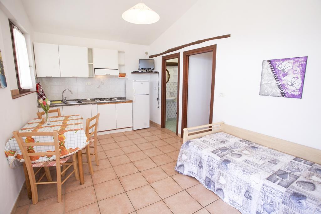 Apartment Morcone - Goelba