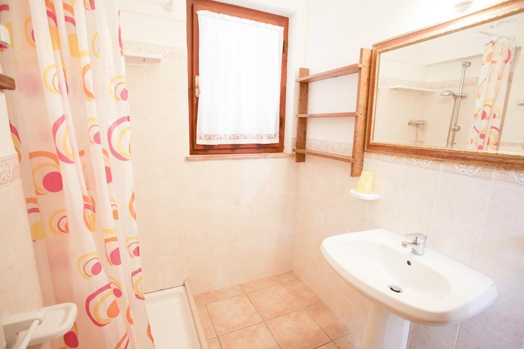 Apartment Morcone - Goelba *
